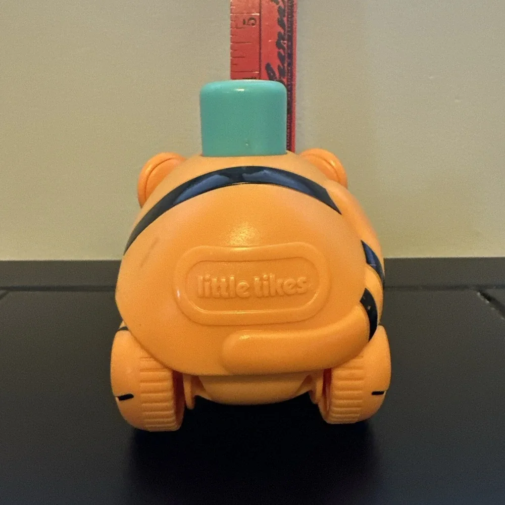 Little Tikes Baby Touch n Go Tiger Rolling‎ Push Button